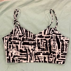 Forever21 Crop Top 🤍